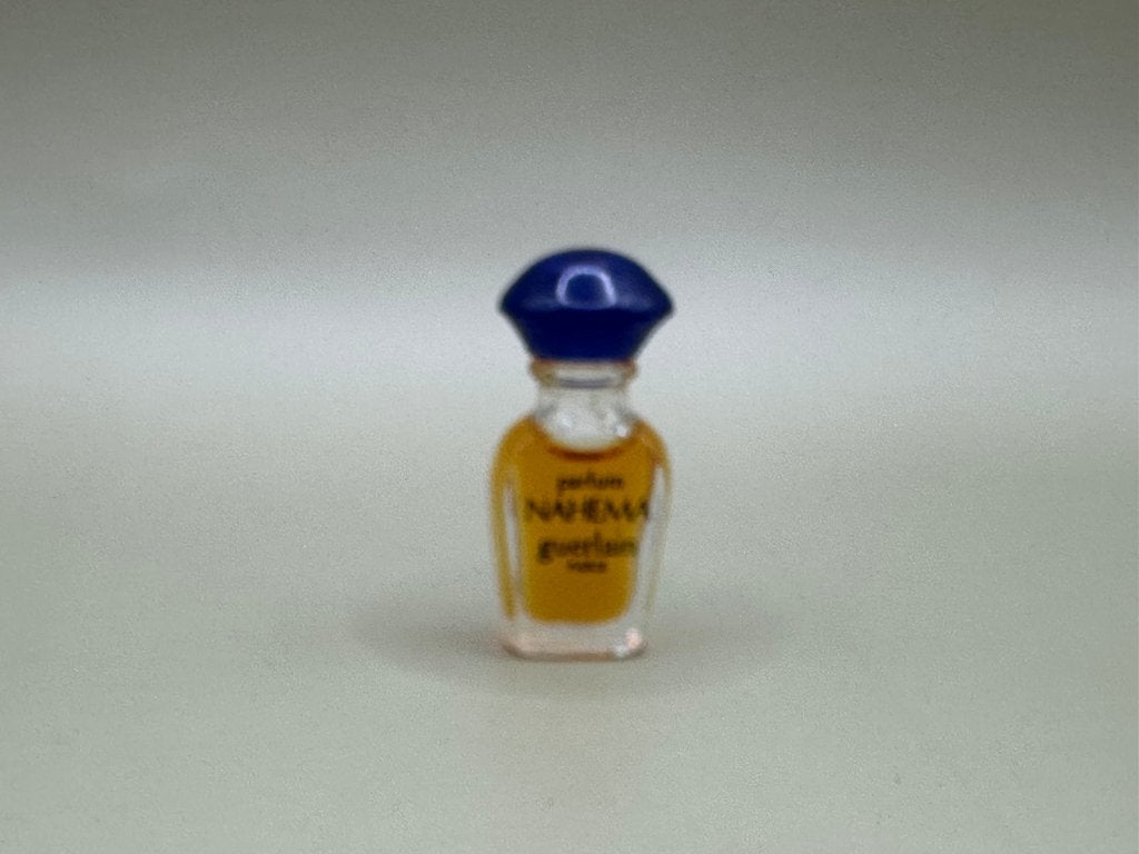 Guerlain Nahema Parfum 2 ml, Verzamelen, Parfumverzamelingen, Verzenden, Nieuw, Miniatuur, Gevuld