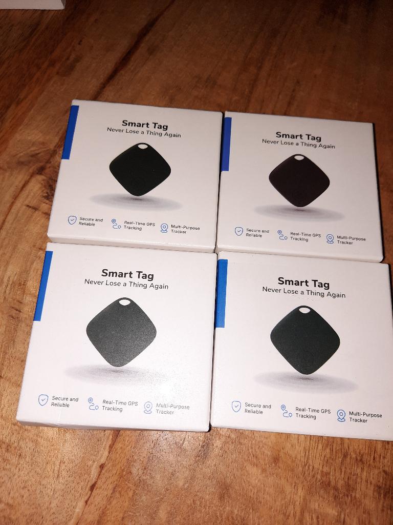 GPS en Bluetooth smart trackers 4 stuks, Verzenden, Nieuw, Zwart, Android