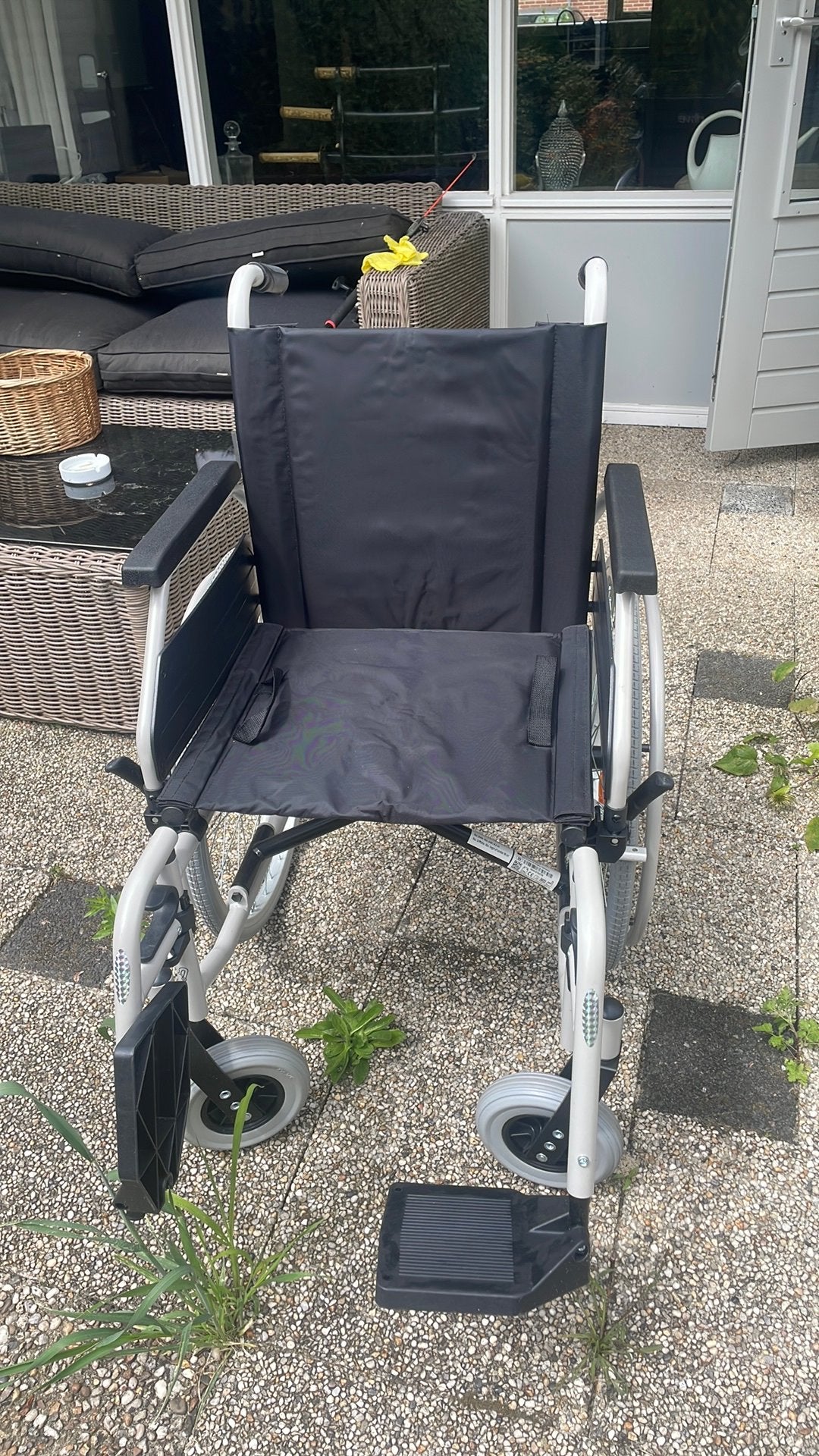 Zwarte drive  rolstoel net gekocht bij scoot plaza, Ophalen, Zo goed als nieuw, Duwrolstoel