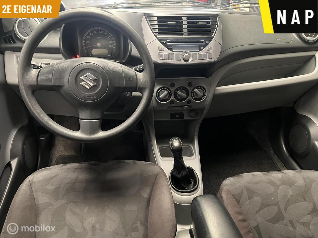 Suzuki Alto 1.0 Exclusive 2e Eigenaar - NAP -Trekhaak -Airco, Auto's, Suzuki, Voorwielaandrijving, Euro 5, Stof, Gebruikt