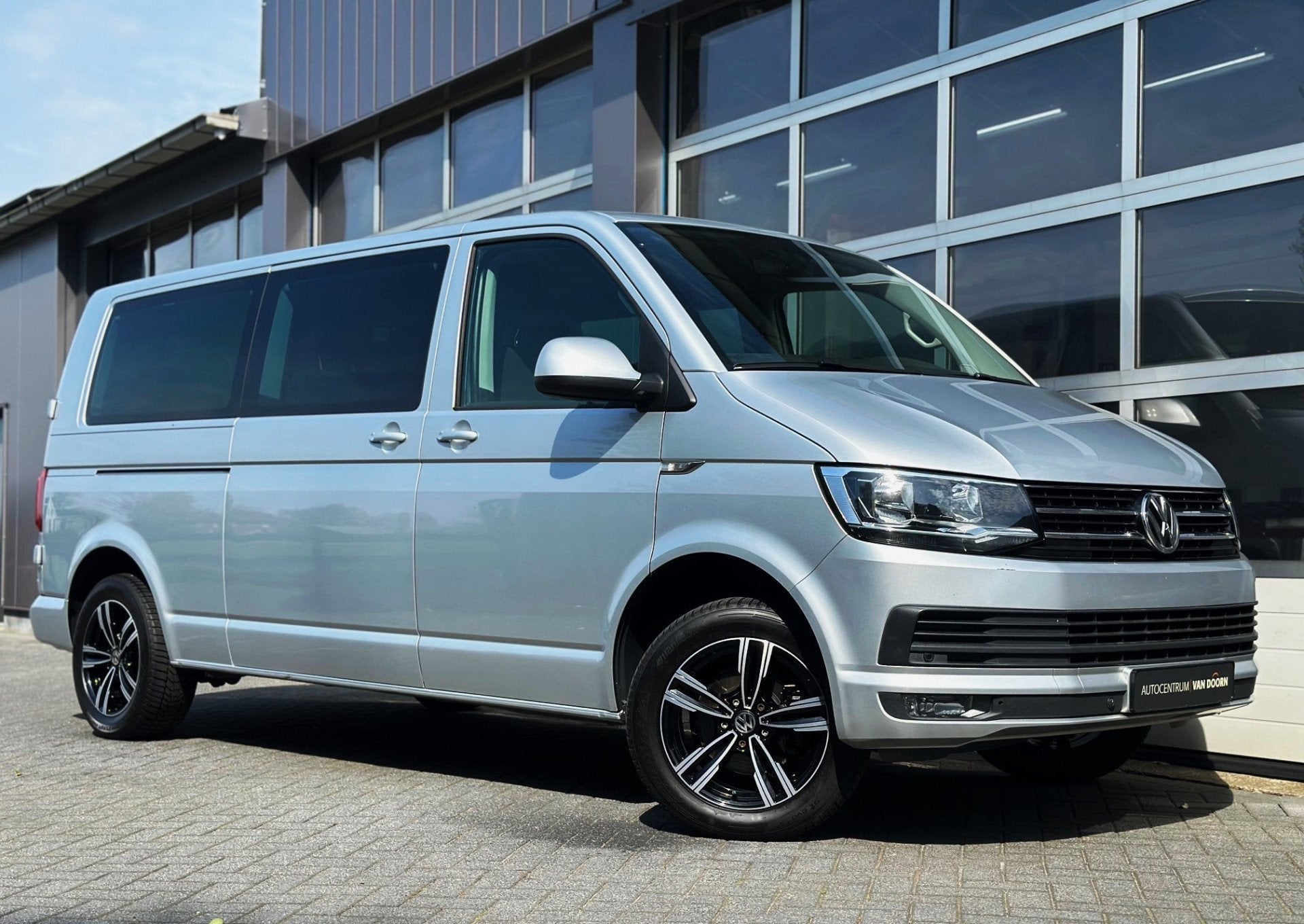 Volkswagen Transporter Caravelle 2.0 TDI 150pk | Automaat |, Auto's, Bestelauto's, Stof, Gebruikt, 4 cilinders, 150 pk