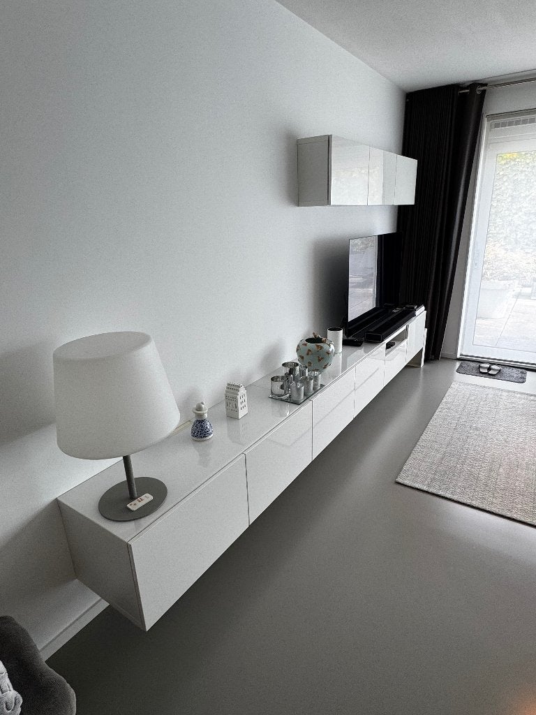 IKEA Bestå (TV) wandkasten, Huis en Inrichting, Kasten | Wandmeubels, Zo goed als nieuw, Minder dan 100 cm, 300 cm of meer, 25 tot 50 cm