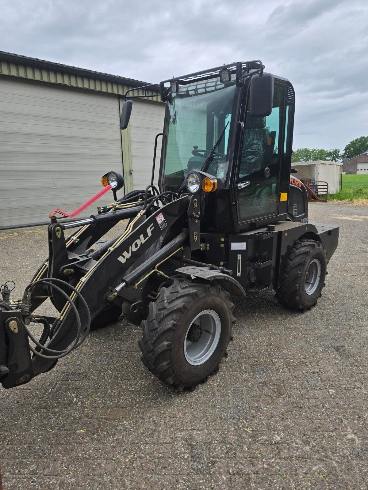 Wolf WL120 shovel  74 uur, Zakelijke goederen, Machines en Bouw | Kranen en Graafmachines, Ophalen of Verzenden, Wiellader of Shovel