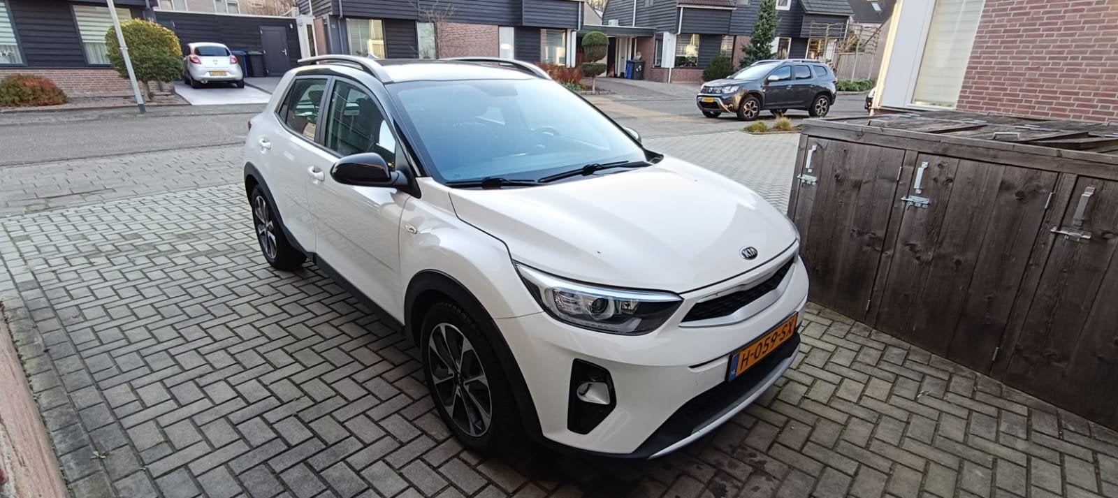 Kia Stonic 1.0 T-gdi 100pk 2020 Wit, Auto's, Kia, Voorwielaandrijving, 450 kg, Origineel Nederlands, Handgeschakeld