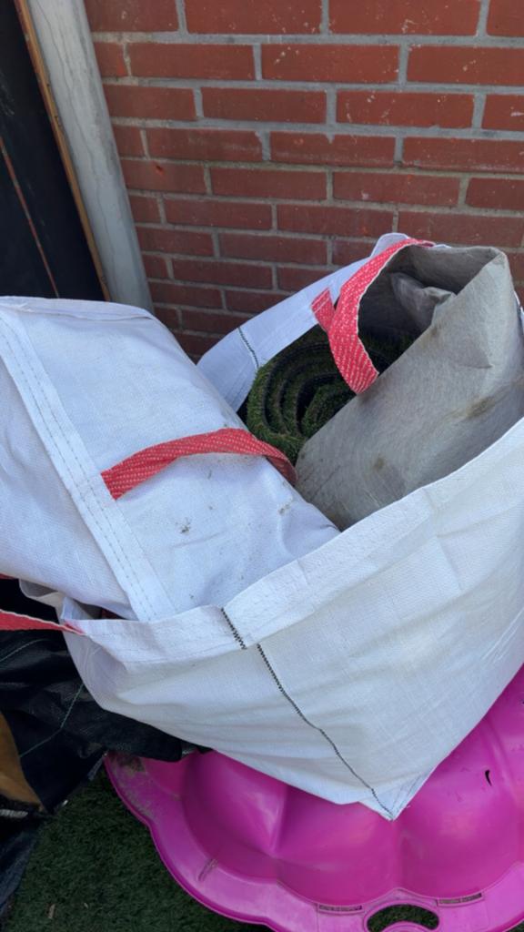 Huis en tuin spullen zsm ophalen, Ophalen, Zo goed als nieuw, Ophoogzand