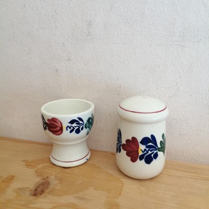 Vintage Boch Boerenbont Eierdop + Zoutstrooier/Peperstrooier