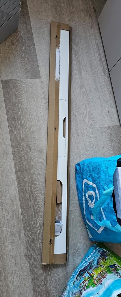 GRATIS Bureau ikea Mittzon insteekmodule wit 140x12 cm, Huis en Inrichting, Bureaus, Ophalen