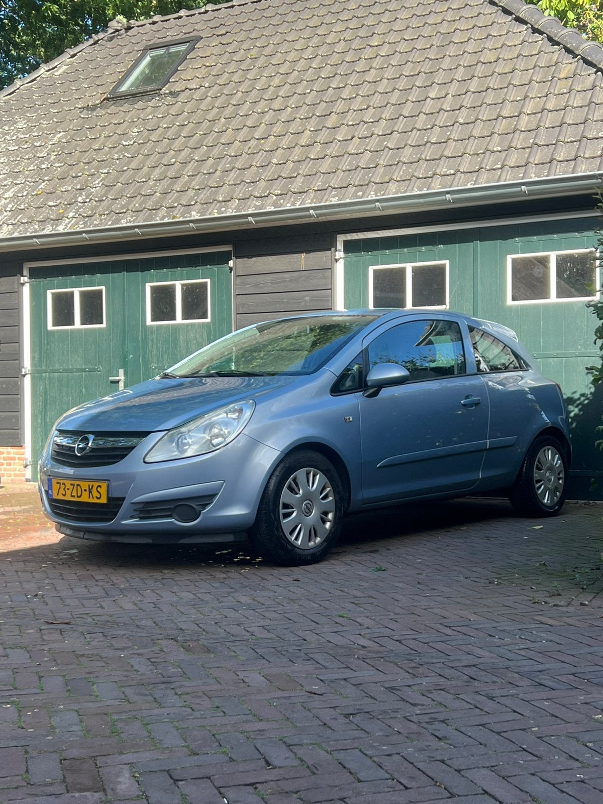 Opel Corsa 1.2 16V 3D 2008 Blauw, Voorwielaandrijving, 450 kg, 40 €/maand, Blauw