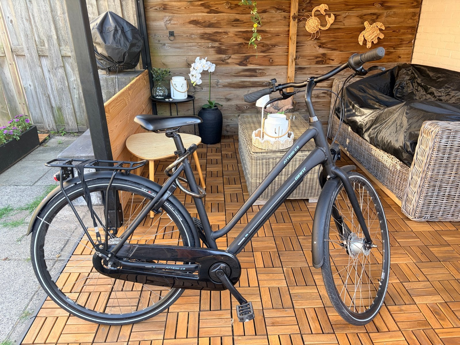 Giant Attend CS fiets - Zo goed als nieuw - Frame L, Ophalen, Versnellingen, Zo goed als nieuw, Trommelrem