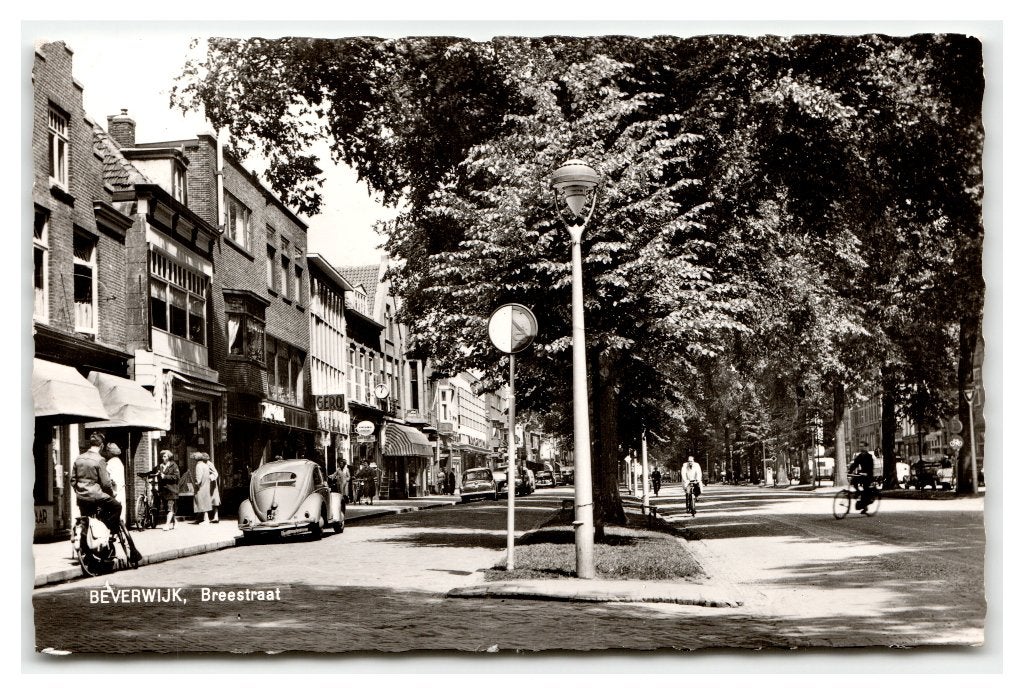 Beverwijk, Breestraat - VW-Kever, Ophalen of Verzenden, 1960 tot 1980, Gelopen, Noord-Holland