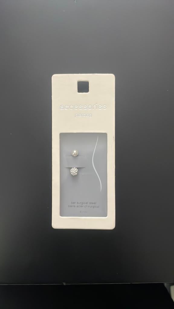 Piercingset: Parel en Strass (Chirurgisch Staal), Staal, Oor- of Traguspiercing, Nieuw, Ophalen of Verzenden