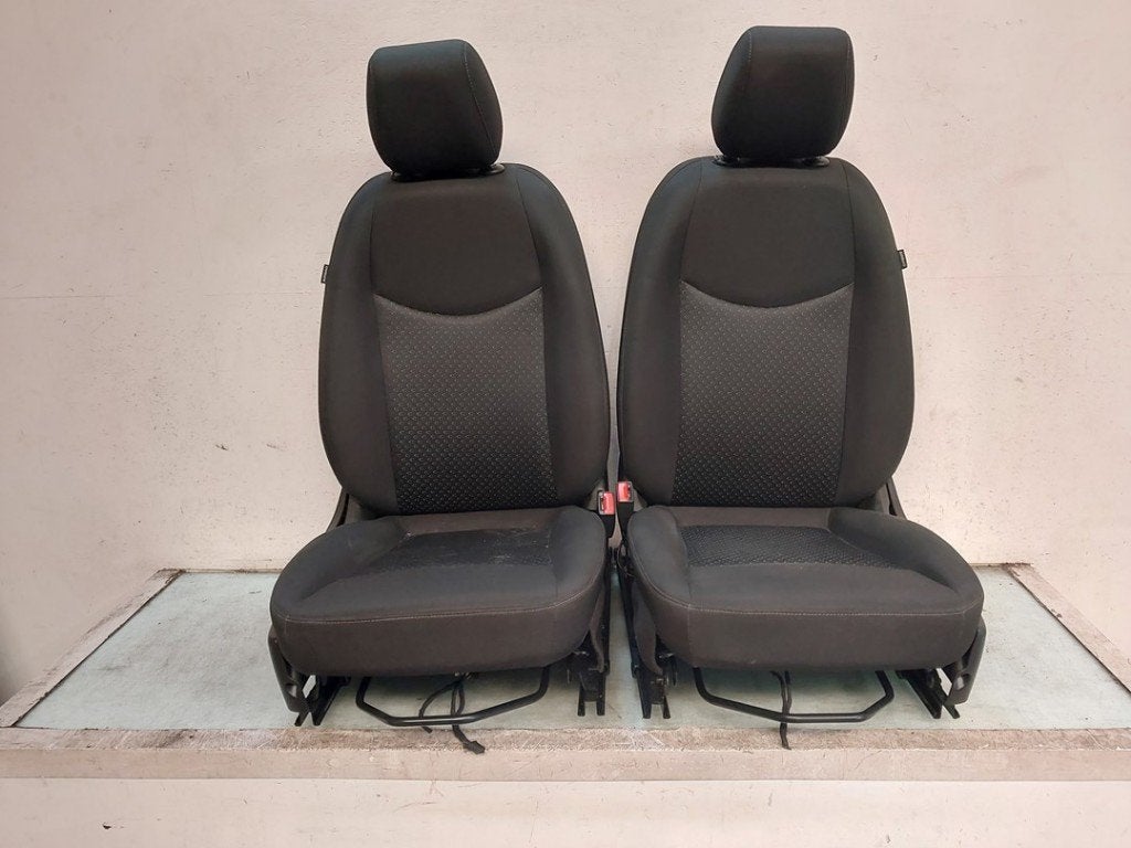Interieur Opel Karl (2015-01/2019-03) 42476862, Gebruikt, Bahnhofsplatz, Rüsselsheim am Main 65423, , Duitsland, Opel, Opel Automobile GmbH