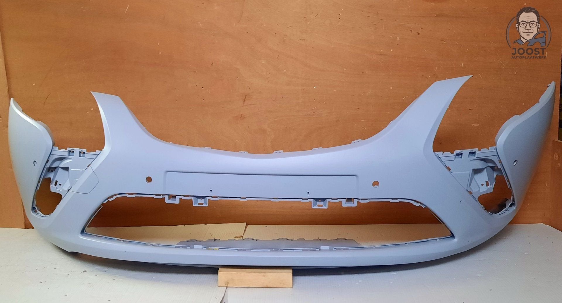 Voorbumper nieuw orgineel Opel Zafira C 2012-2016 13300485, Auto-onderdelen, Herkomst onderdeel bekend, Opel, Nieuw, Ophalen of Verzenden