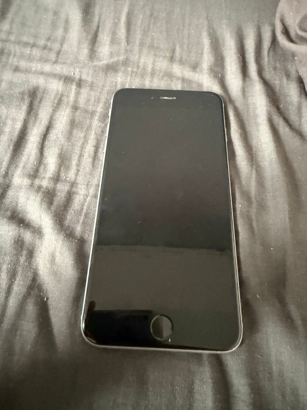 iPhone 6 met lichte kleurverschillen aan de randen, Telecommunicatie, Mobiele telefoons | Apple iPhone, Ophalen, Gebruikt, 64 GB
