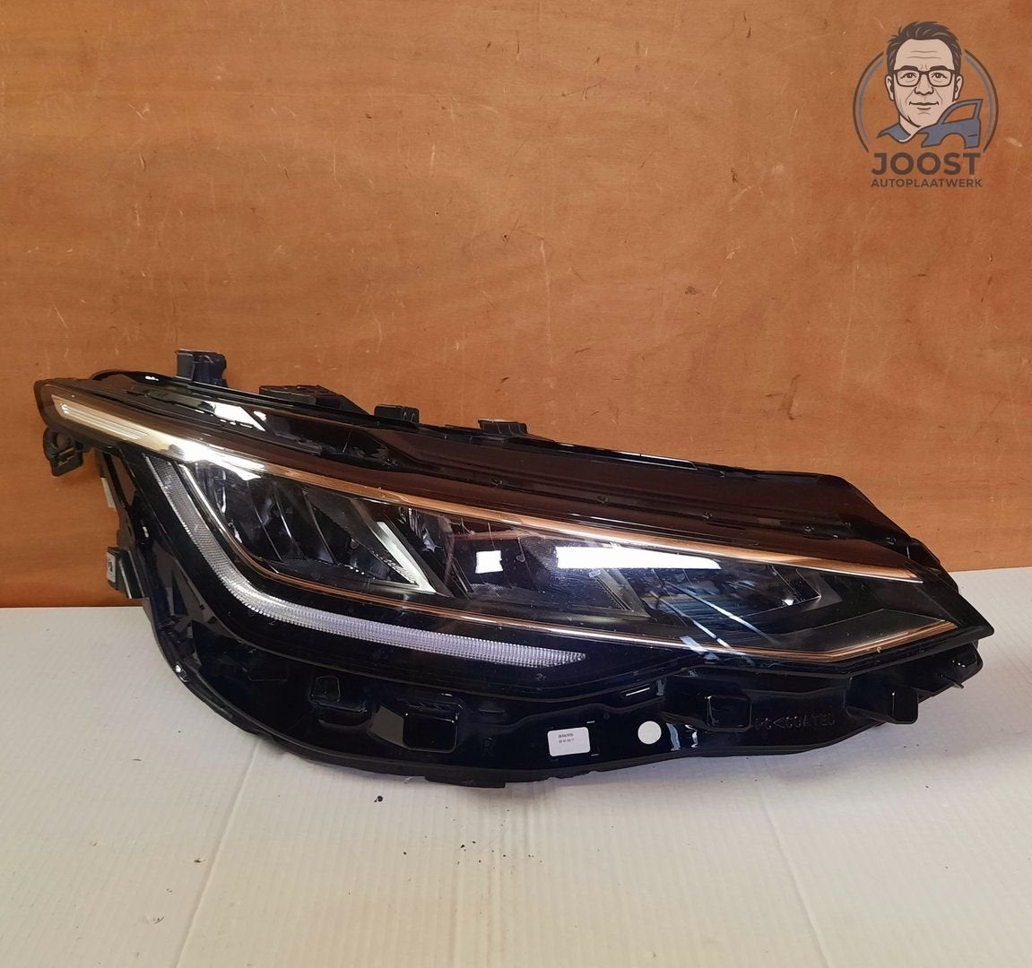 Koplamp rechts LED VW Golf 8 FL 8.5 vanaf 2024 5H1941030A, Gebruikt, Herkomst onderdeel bekend, Ophalen of Verzenden, -Volkswagen AG
