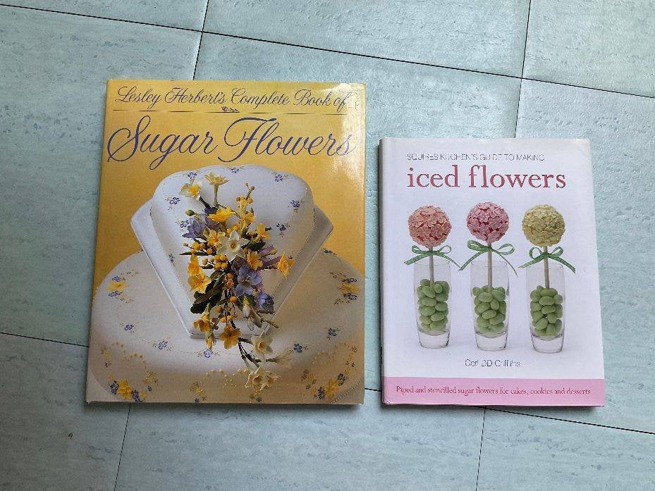 GBB bakboeken Engels versieren taarten suiker bloemen sugar, Ophalen of Verzenden, Zo goed als nieuw, Overige gebieden