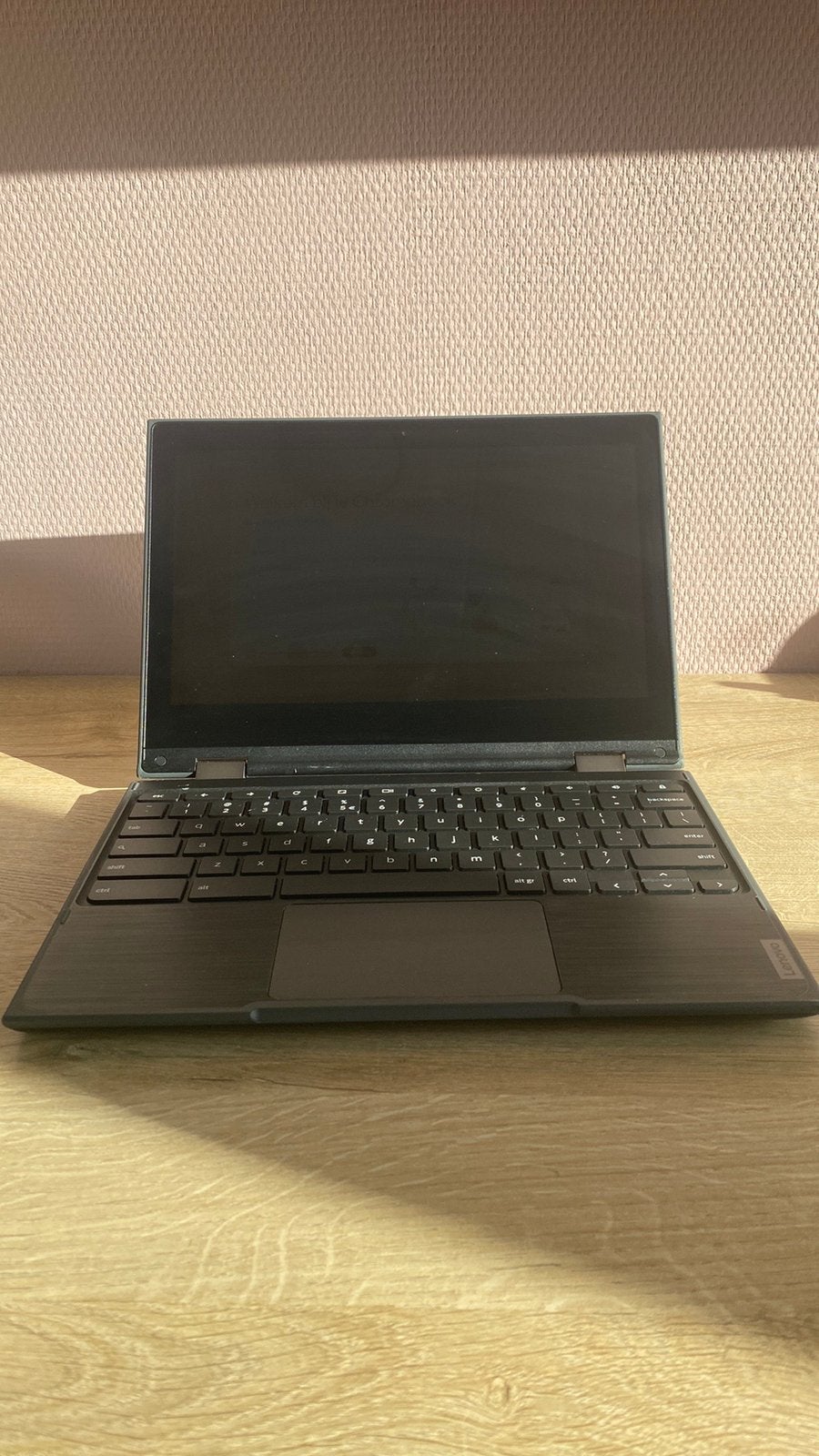 Lenovo chromebook 300e 2nd gen touchscreen, Qwerty, Touchscreen, Ophalen of Verzenden, 32 GB of minder