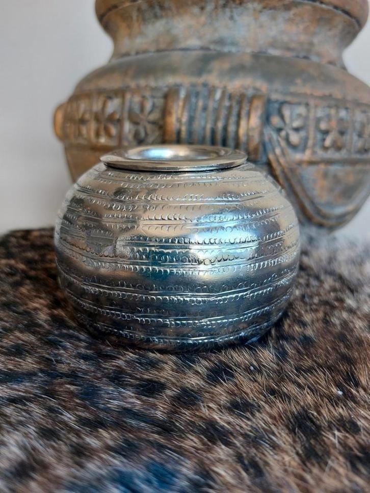 Luxe theelicht zilver metaal Waxinehouder Nieuw, 8 cm, Nieuw, Ophalen of Verzenden, Metaal