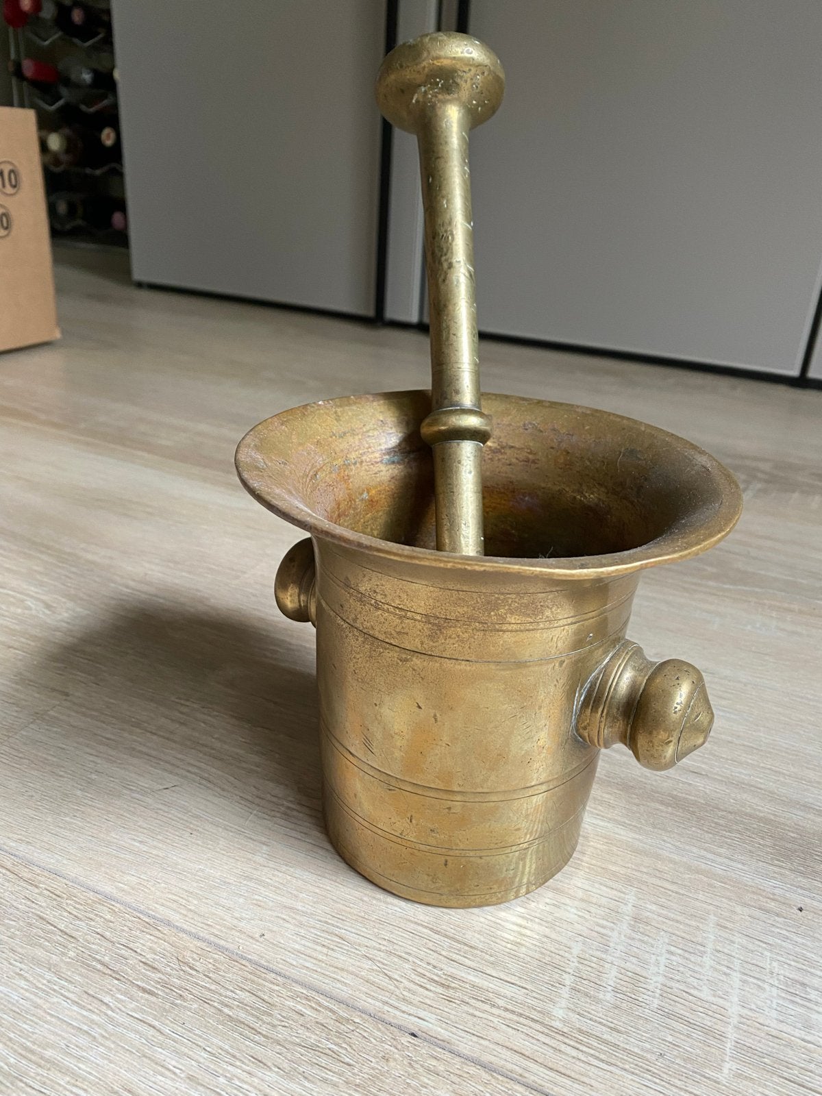 Antieke bronzen vijzel met stamper (4 kg), Antiek en Kunst, Antiek | Koper en Brons, Ophalen of Verzenden, Brons