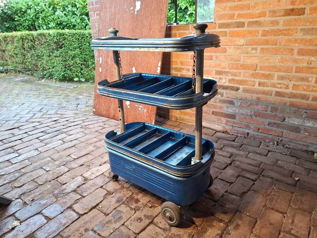 Goede Hazet gereedschapswagen/ gereedschapskar!, Ophalen