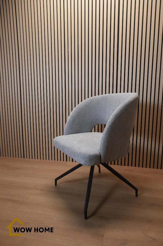 stoel showmodel €95, Ophalen of Verzenden, Zo goed als nieuw, Grijs, Twee