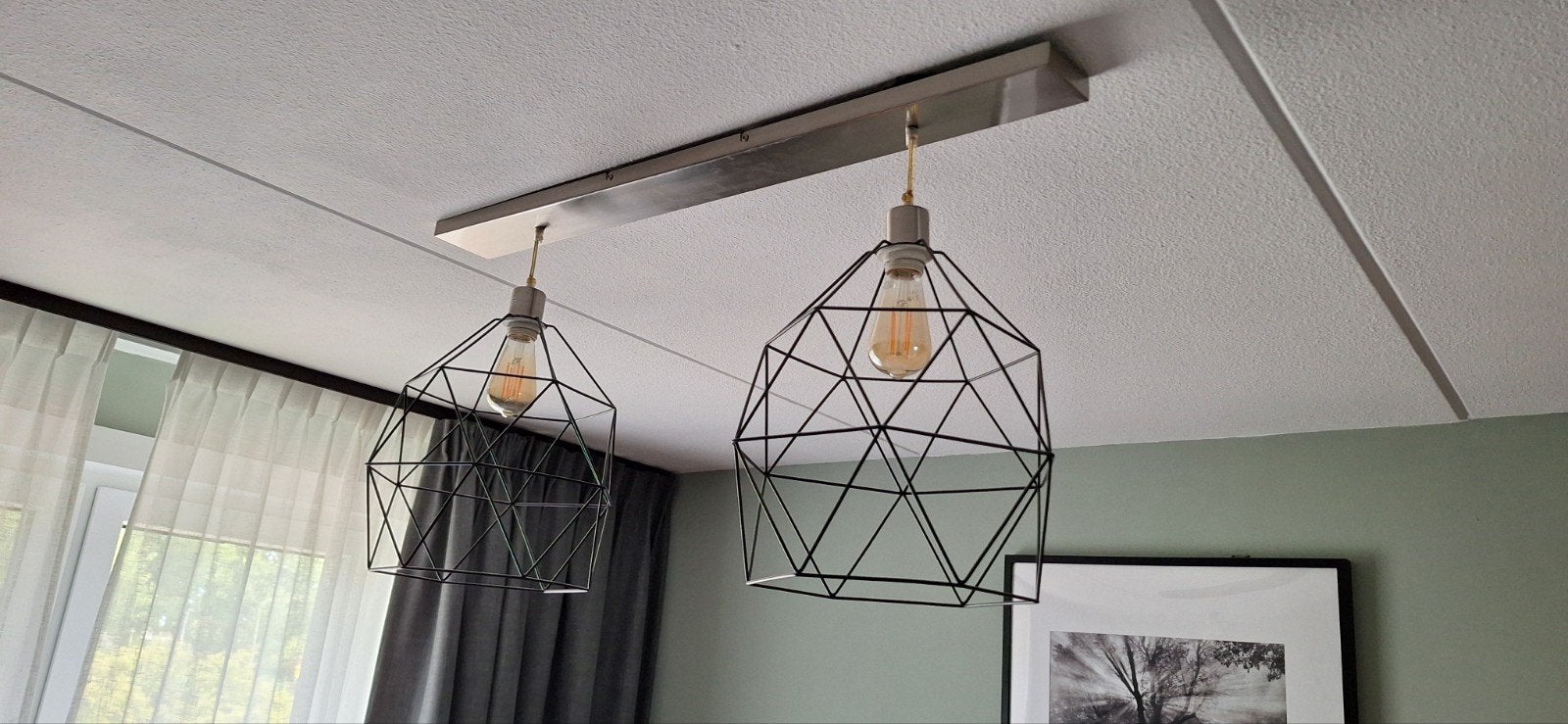 Plafondplaat met 2 geometrische hanglampen, Ophalen, Gebruikt, E27 (groot), Metaal