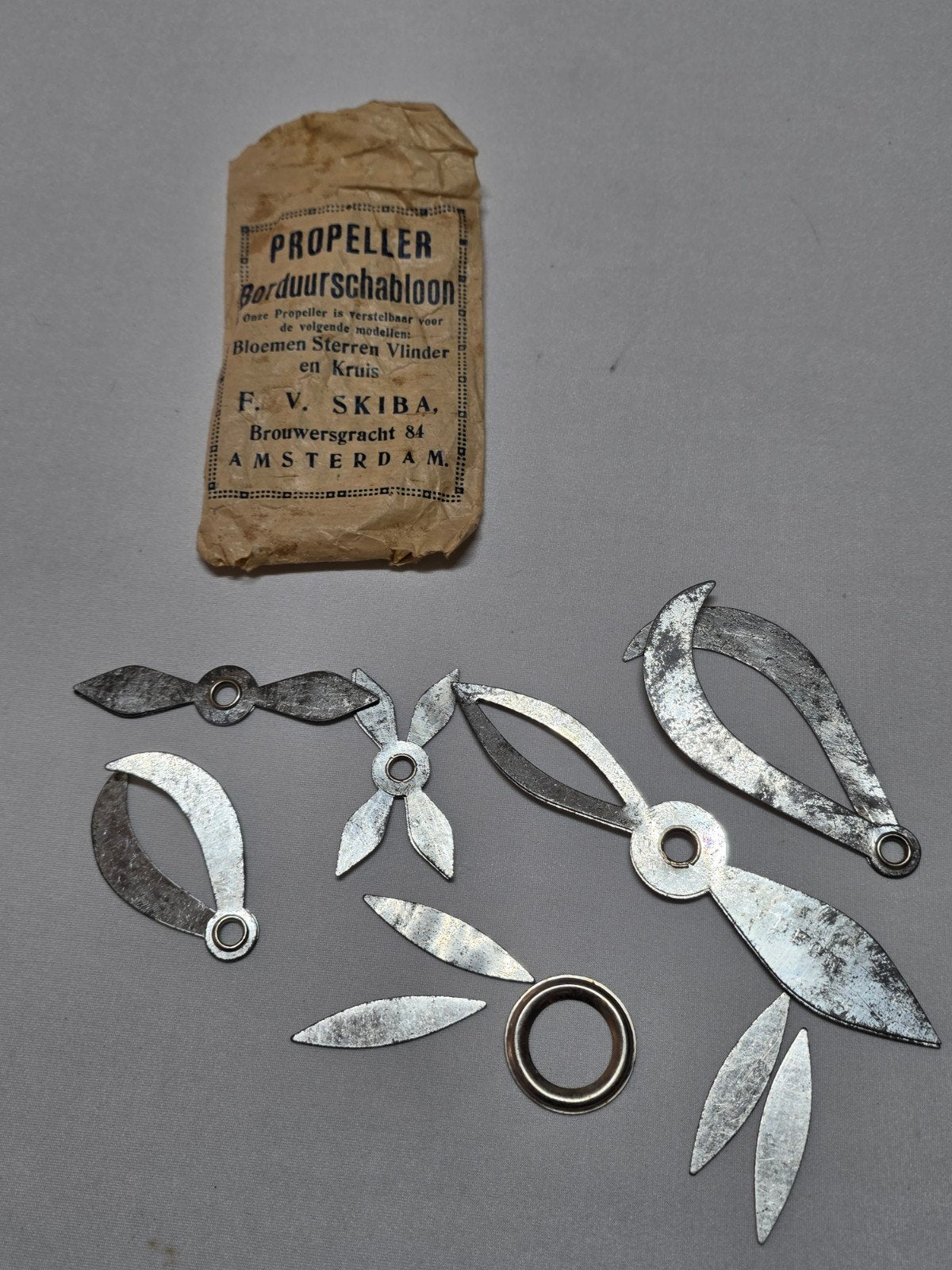Vintage Propeller Borduurmal / Borduurpatroon - F.V. Skiba, Patroon, Gebruikt, Ophalen of Verzenden, F.V. Skiba