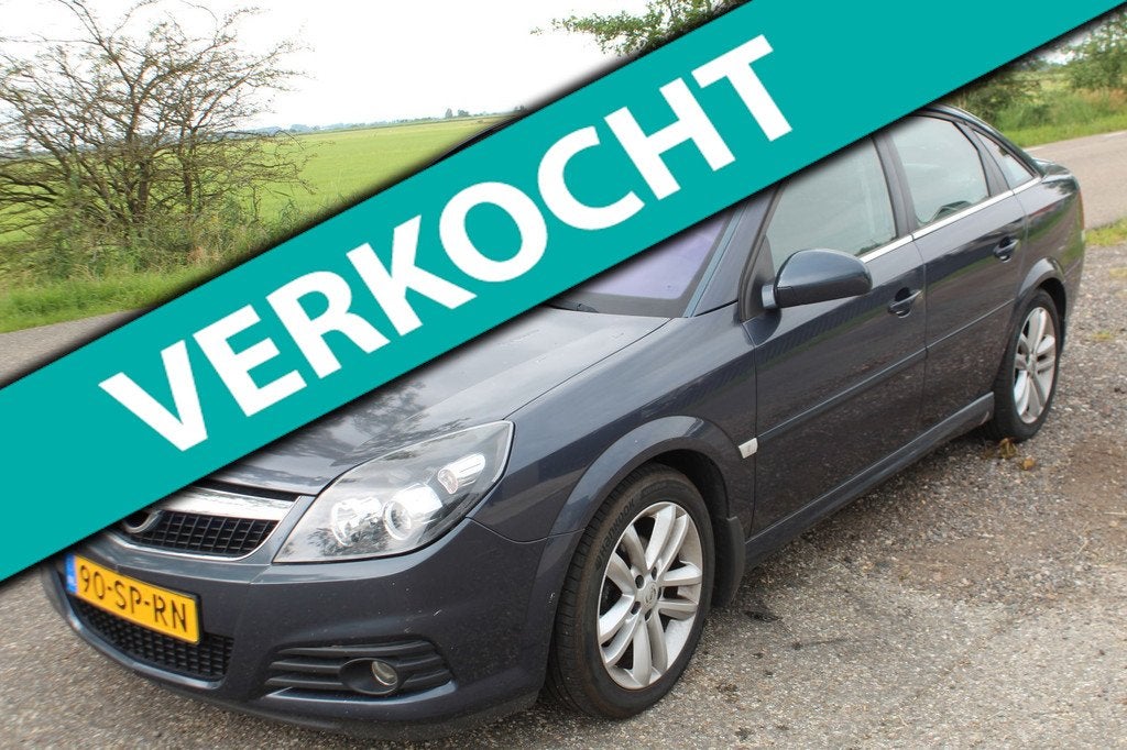 Opel Vectra GTS 2.2-16V Sport // APK 05/2027 //, Auto's, Opel, Gebruikt, Zwart, 4 cilinders, 715 kg