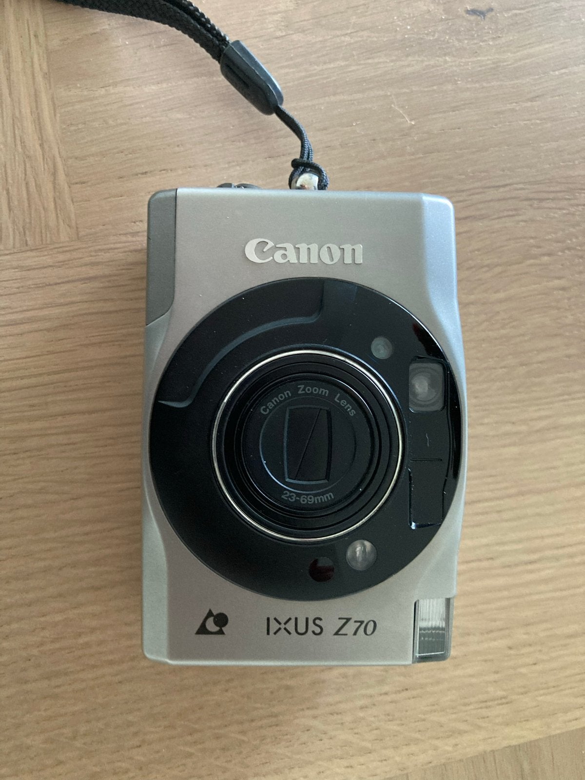 Canon IXUS Z70 Compact Camera - Zo goed als nieuw, Audio, Tv en Foto, Fotocamera's Analoog, Ophalen of Verzenden, Zo goed als nieuw