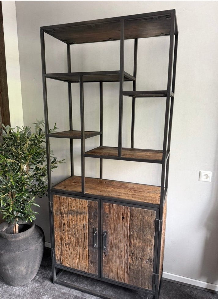 Stoere houten boeken kast, Ophalen, Zo goed als nieuw, 25 tot 50 cm, 50 tot 100 cm