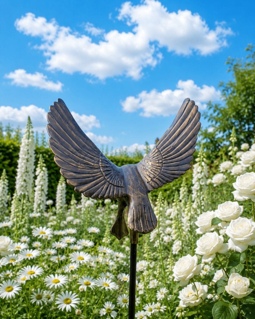 VLIEGENDE EEND / bronzen beeld / tuinsteker, Tuin en Terras, Tuinstekers, Huis en tuin decoratie Marie, Nieuw, Info@huisentuindecoratiemarie.nl