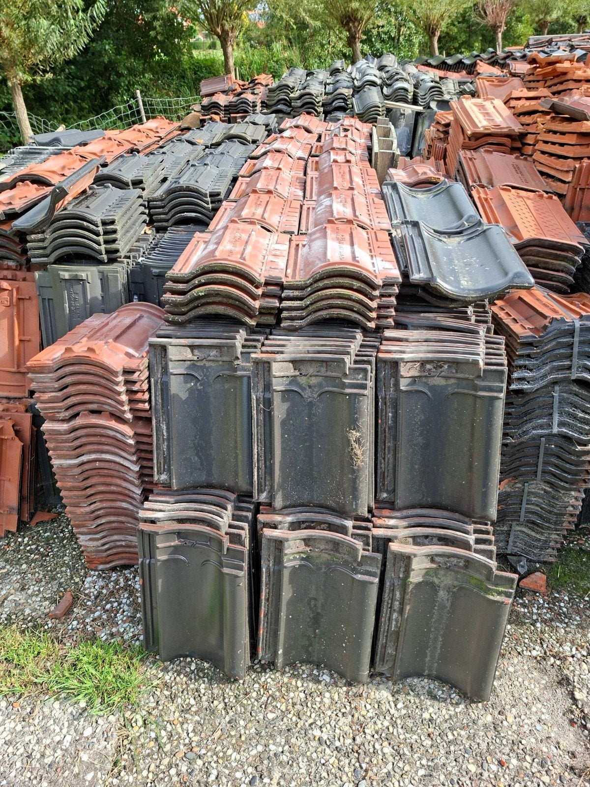 Gebruikte Koramic Narvik dakpannen - Diverse kleuren, Gebruikt, Steen of Klei, Ophalen of Verzenden, Dakpannen