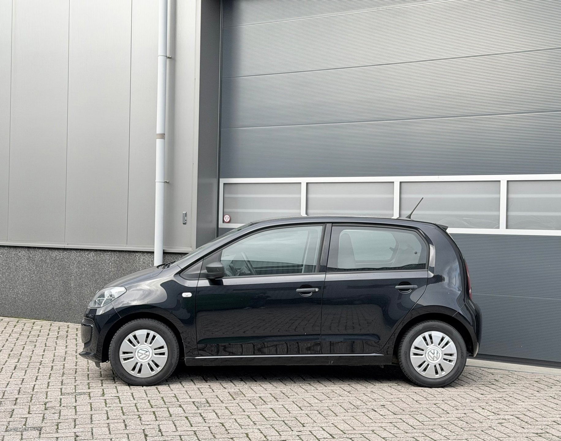 Volkswagen Up! 1.0 take up! BlueMotion bj.2013 Airco|5 Drs|N, Auto's, Voorwielaandrijving, Euro 5, Stof, Gebruikt