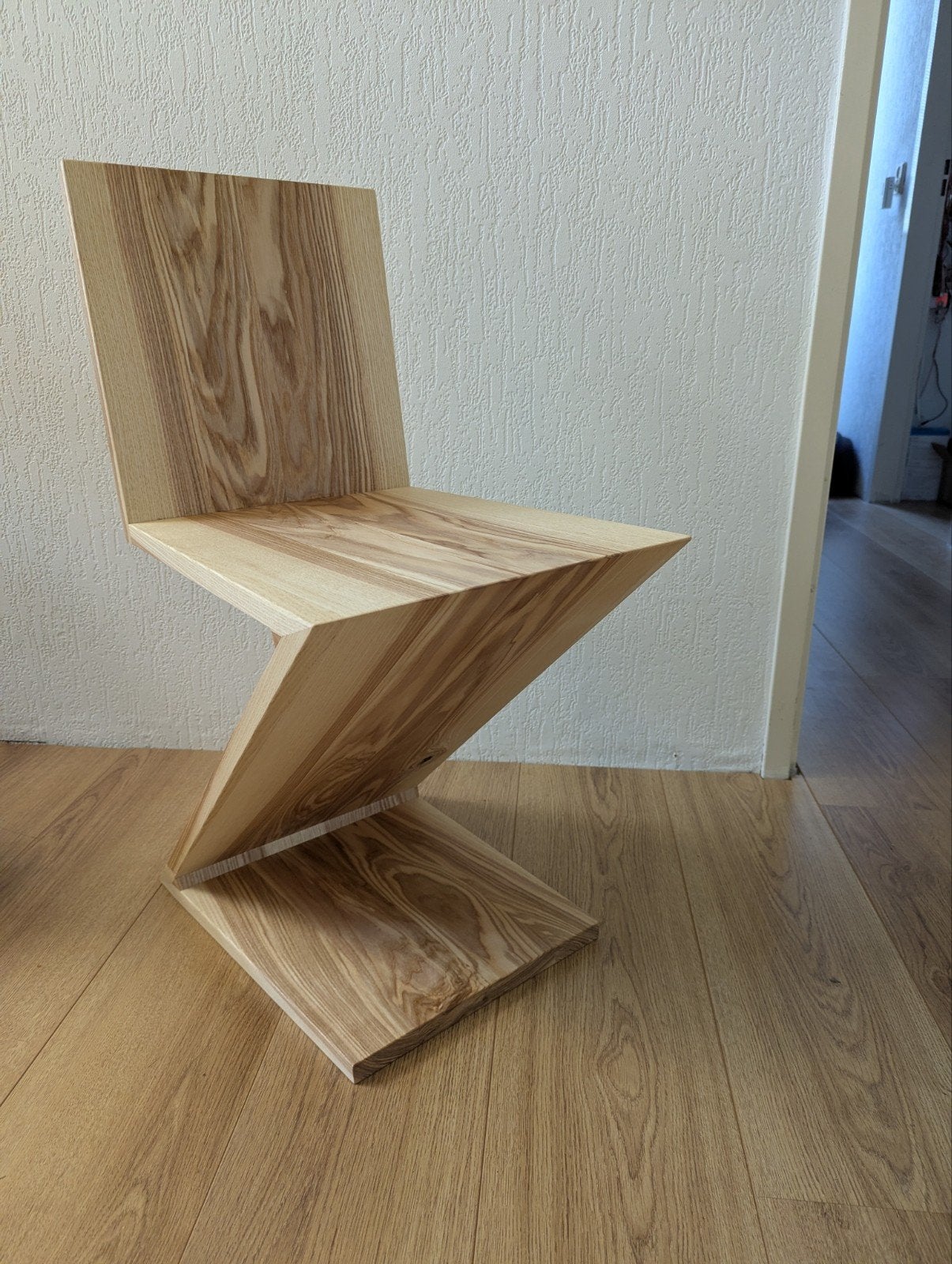Zigzag stoel, handgemaakt, Overige kleuren, Ophalen of Verzenden, Zo goed als nieuw, Eén