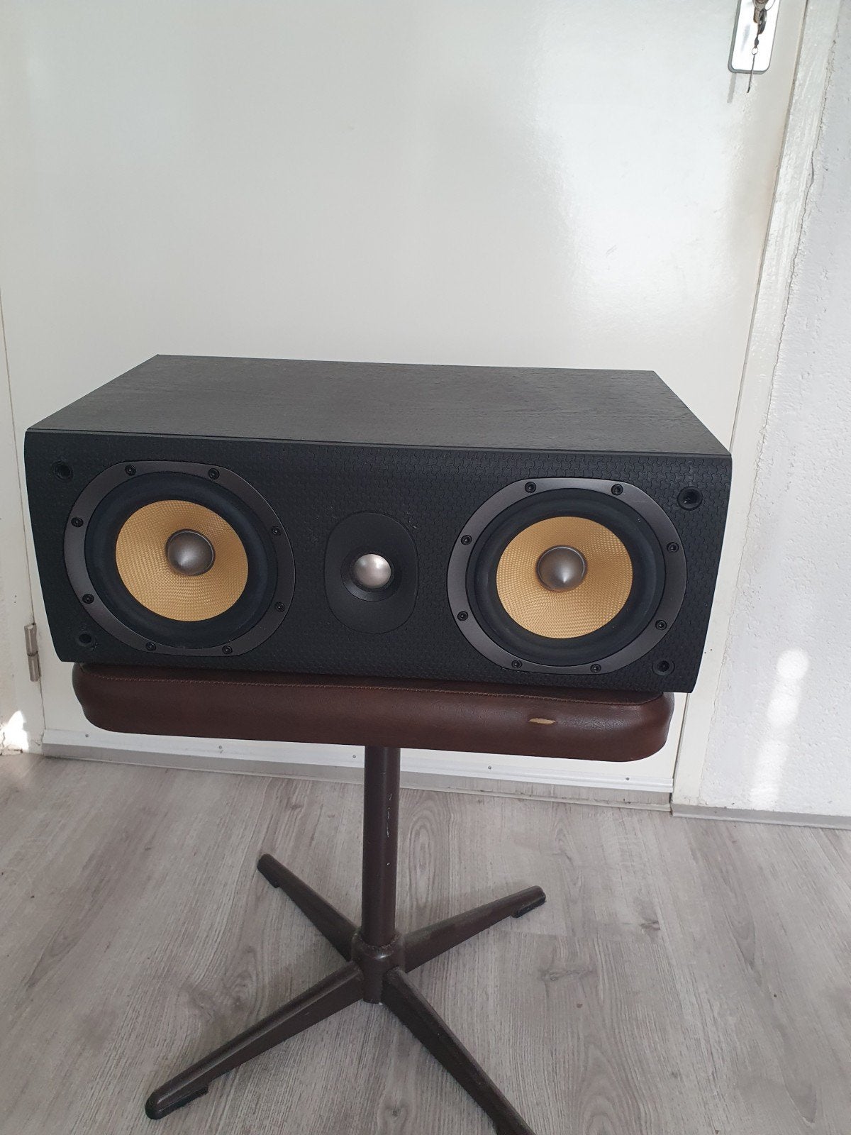 Vind b&w lcr 60 s3 in Luidsprekers op Marktplaats