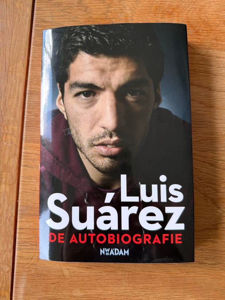 Luis Suárez: De Autobiografie - Voetbalbiografie, Ophalen of Verzenden, Zo goed als nieuw, Sport