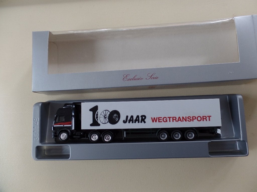 Mercedes trekker / oplegger 100 wegtransport  (Herpa), Verzenden, Nieuw, Bus of Vrachtwagen, Herpa