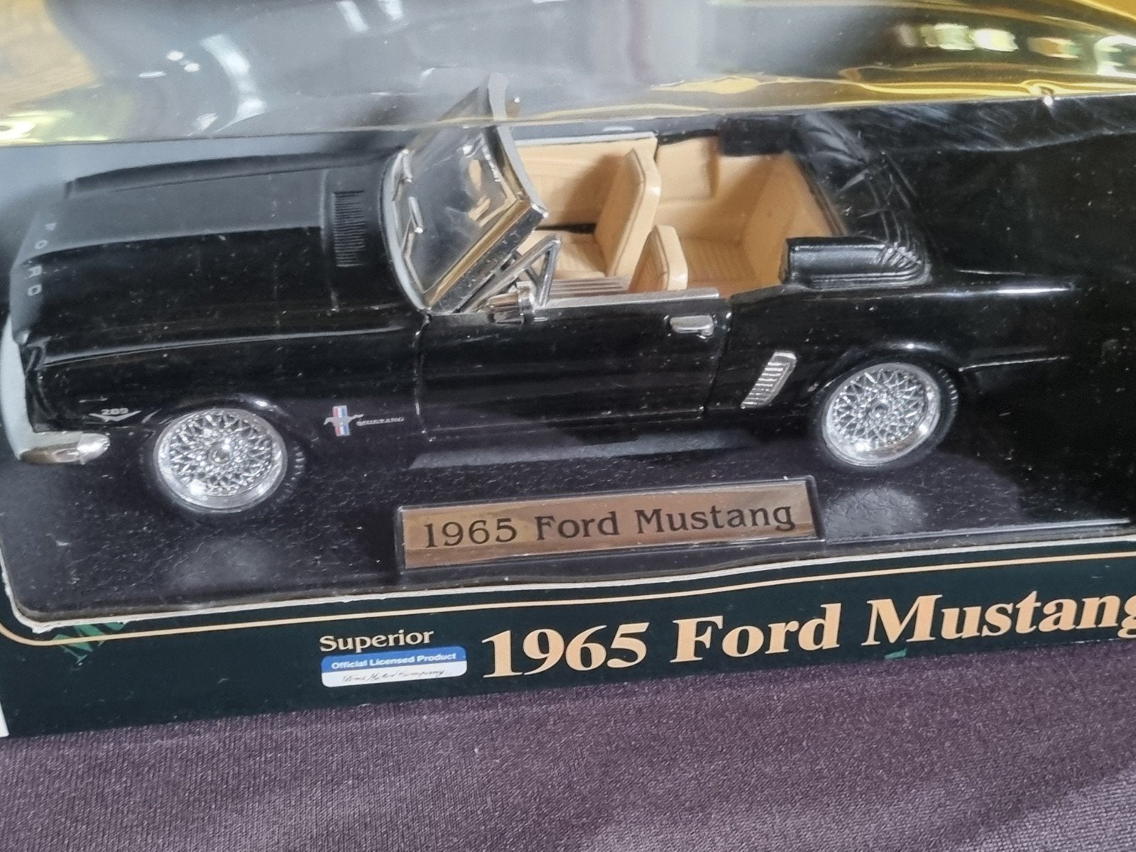 1965 Ford Mustang modelauto - Nieuw in doos, Hobby en Vrije tijd, Modelauto's | 1:24, Ophalen of Verzenden, Nieuw, Auto
