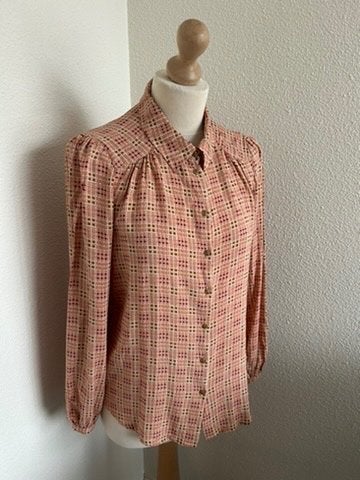 King Louie maat 42 prachtige koraal blouse 1479, Kleding | Dames, Maat 42/44 (L), Oranje, Ophalen of Verzenden, Zo goed als nieuw