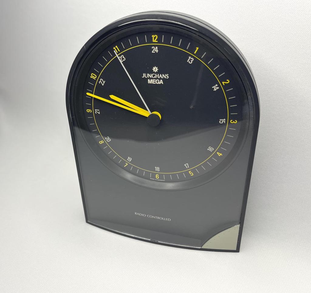 Junghans Mega Radio Controlled Klokje - Modern Design, Ophalen