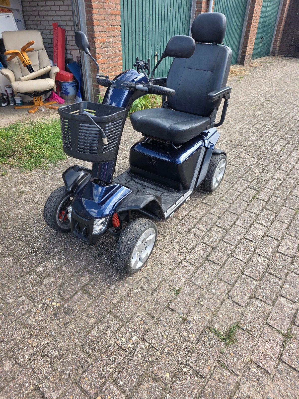 Pride scootmobiel ( super snel ), Ophalen of Verzenden, 16 km/u of meer