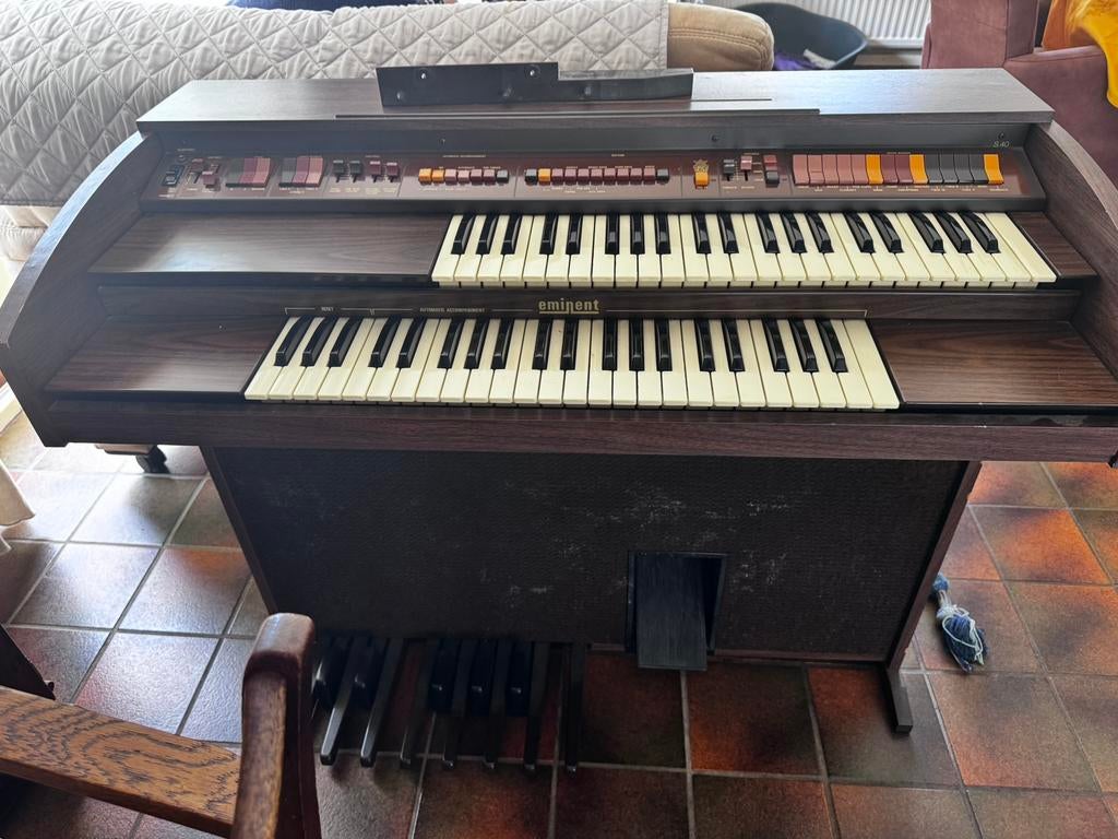 Gratis eminent orgel., Muziek en Instrumenten, Ophalen, Gebruikt, 2 klavieren, Orgel