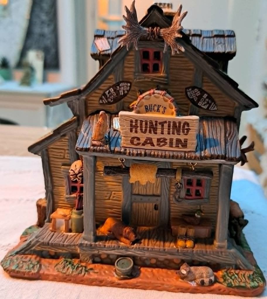 Lemax Hunter's Cabin – Retired 2000–2007, Ophalen of Verzenden, Zo goed als nieuw