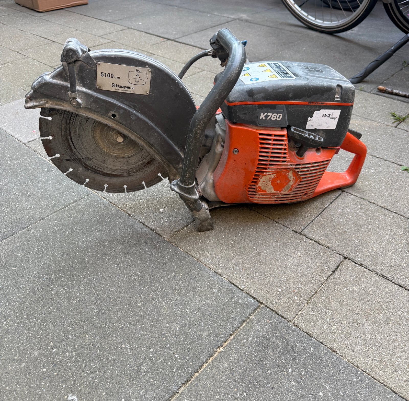 Husqvarna K760 bandenzaag, Ophalen of Verzenden, Zo goed als nieuw, 1200 watt of meer, 30 tot 70 mm