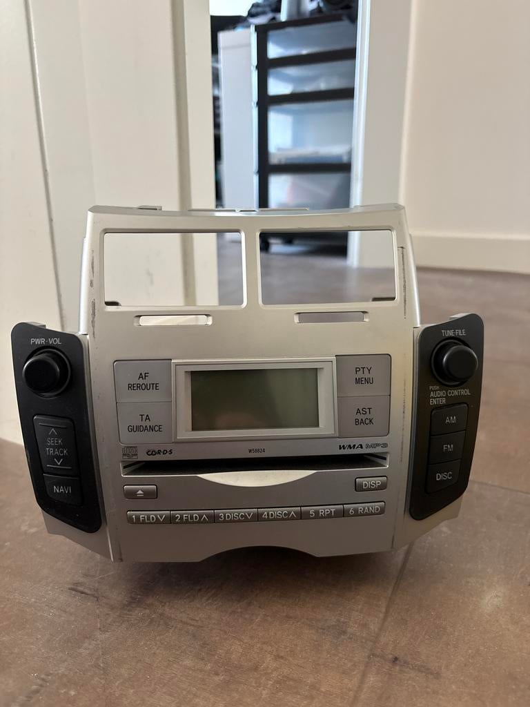 Radio Toyota Yaris, Auto diversen, Autoradio's, Ophalen, Gebruikt