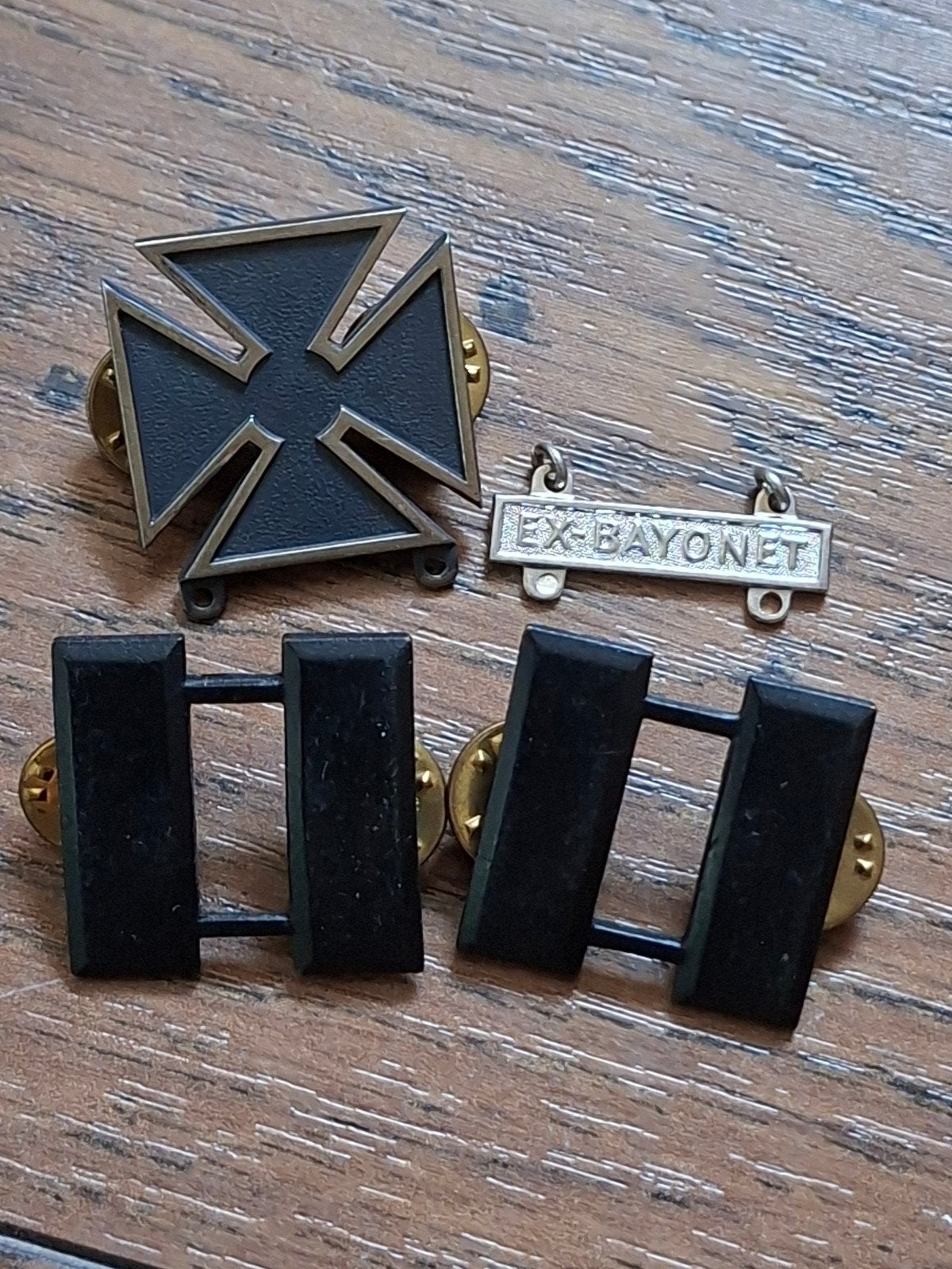US marksman badge en rangen, Ophalen of Verzenden, Landmacht, Amerika, Embleem of Badge