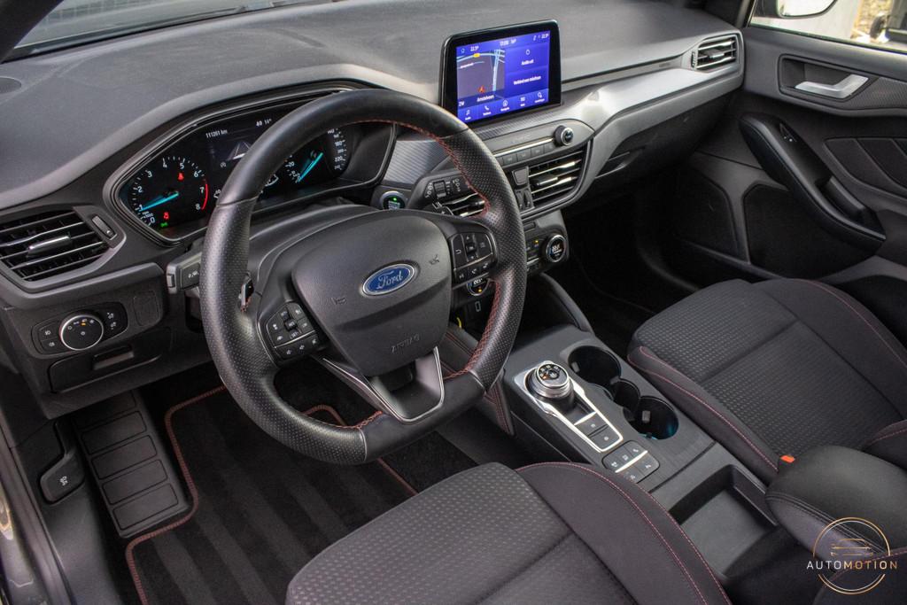 Ford Focus 1.0 EcoBoost ST-Line Camera Keyless Stoelverwarmi, Gebruikt, Met garantie (alle), Bedrijf, 3 cilinders