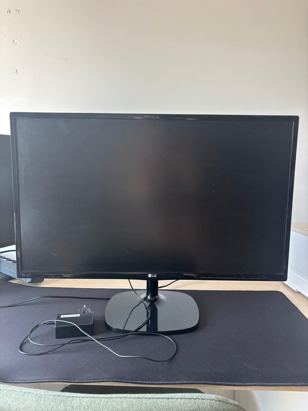 Minitor LG, Ophalen, IPS, Full HD, Zo goed als nieuw