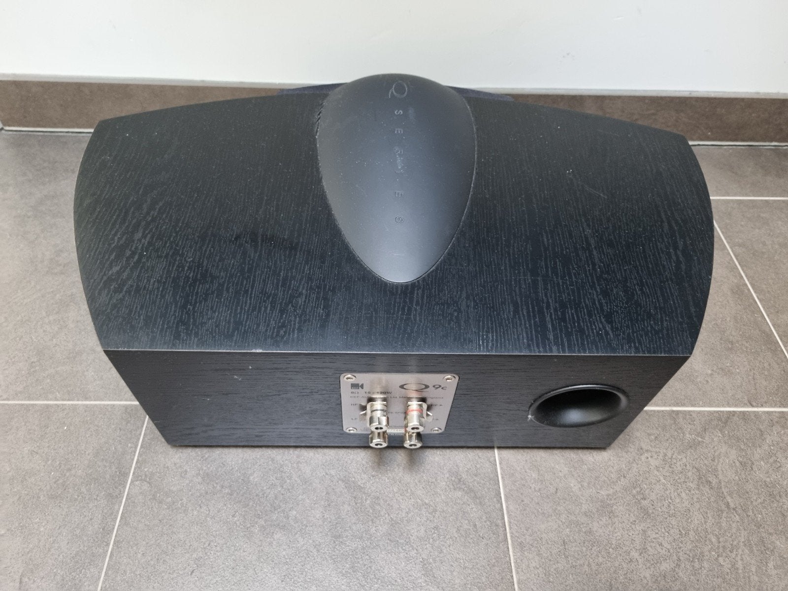 KEF Q9c Center Speaker - Krachtige Geluidsweergave, Audio, Tv en Foto, Luidsprekers, Gebruikt, Ophalen of Verzenden, 60 tot 120 watt