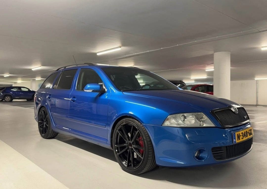 Skoda 2007 Blauw, Auto's, 13 km/l, Blauw, Leder en Stof, Particulier